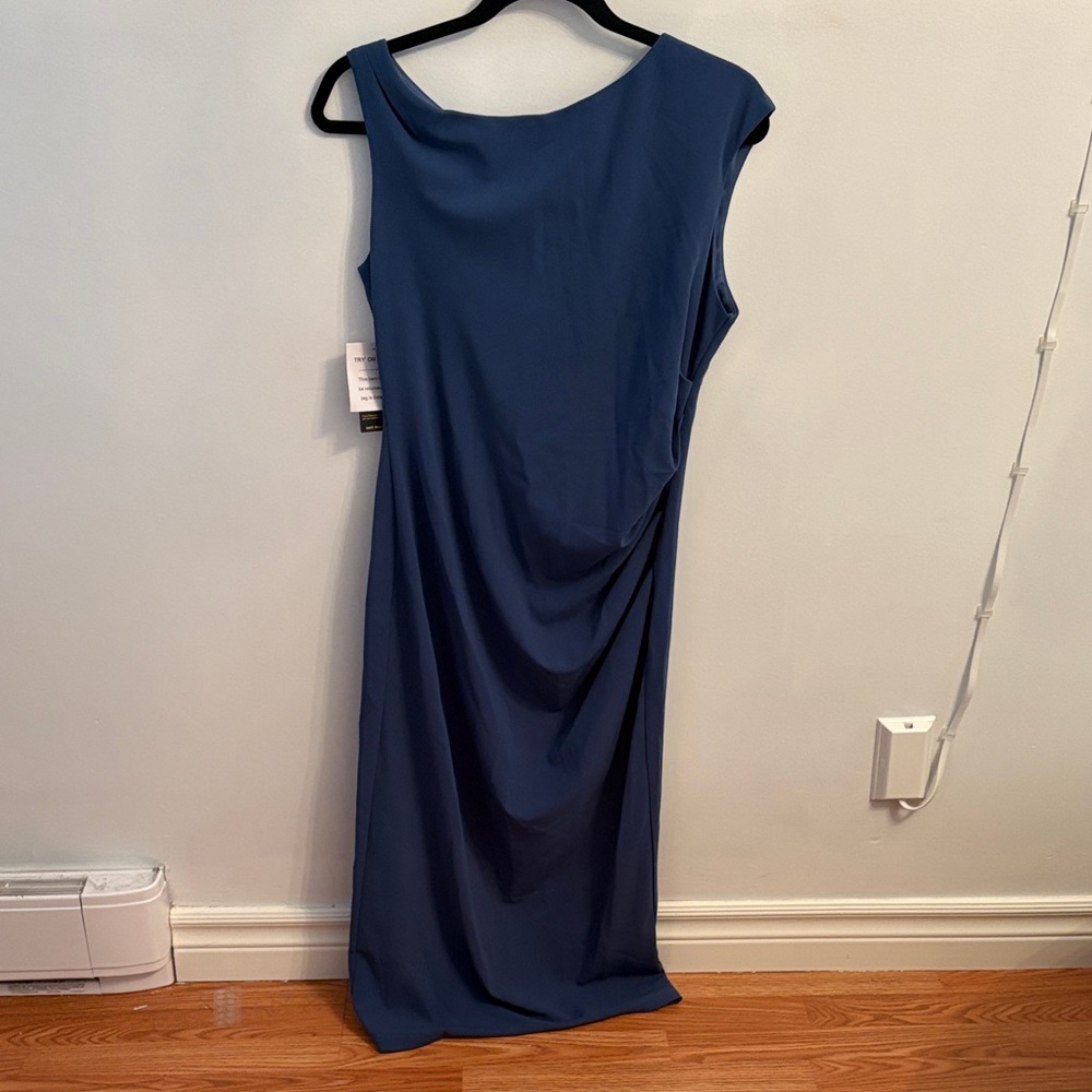 Elegant Blue Sleeveless Dress